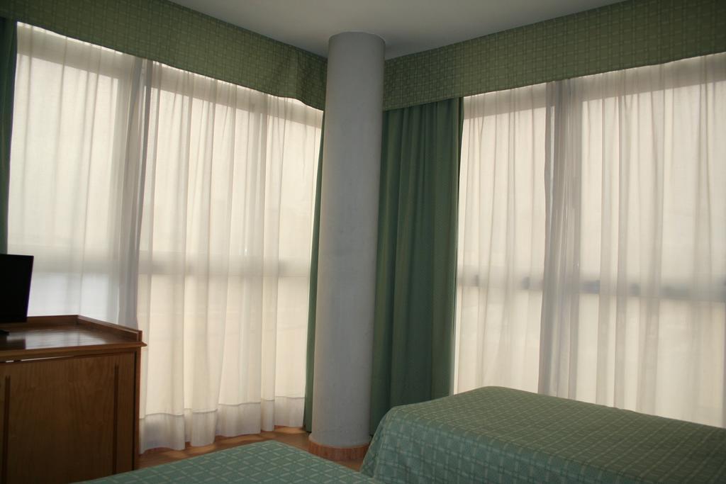 Hotel Austria 76 Sagunto Екстериор снимка