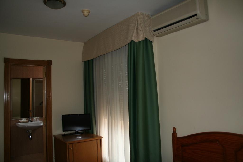Hotel Austria 76 Sagunto Екстериор снимка