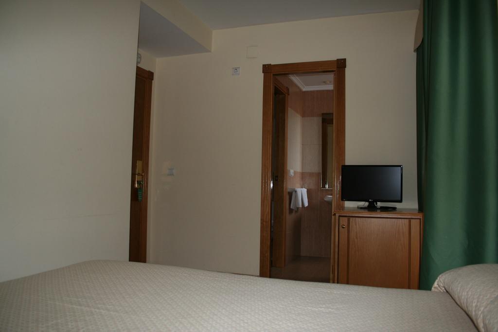 Hotel Austria 76 Sagunto Екстериор снимка