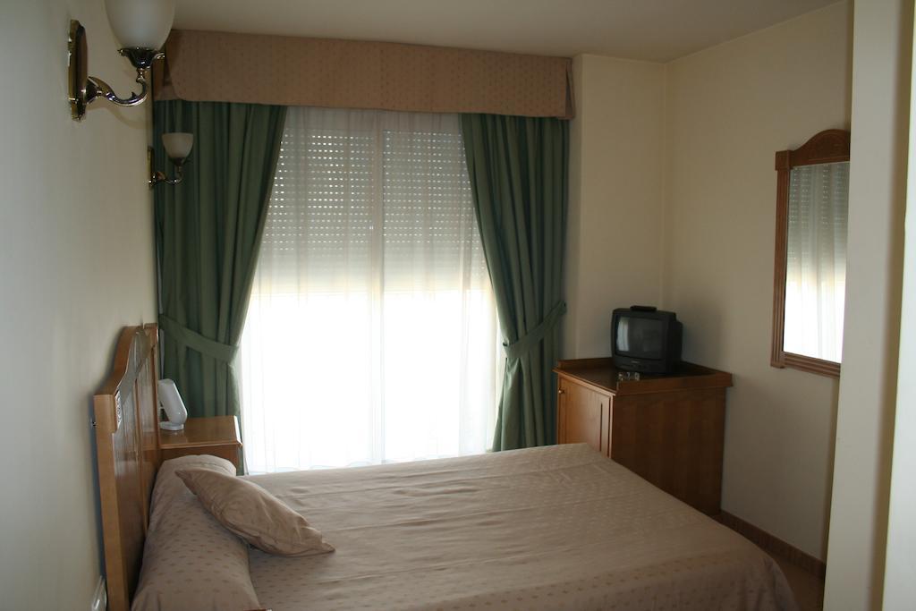 Hotel Austria 76 Sagunto Екстериор снимка
